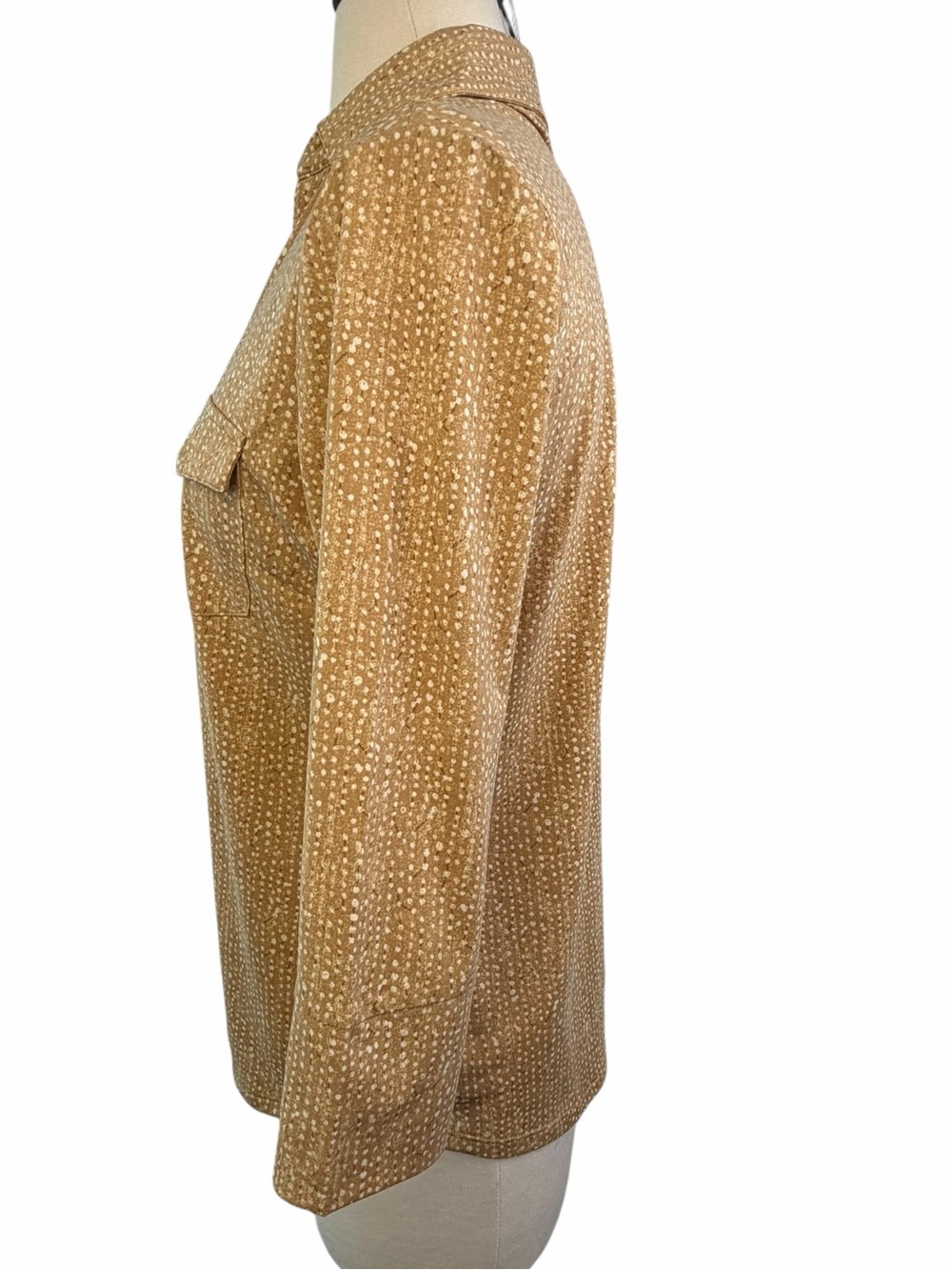 J McLaughlin Brynn Top Tan Cream White Dot Print Button-Down Shirt Small - Picture 3 of 10